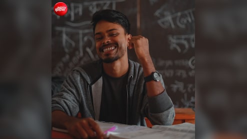 दिल्&zwj;ली यूनिवर्सिटी में 'Science of Happiness' कोर्स क्&zwj;या है, इसमें क्&zwj;या पढ़ाया जा रहा है