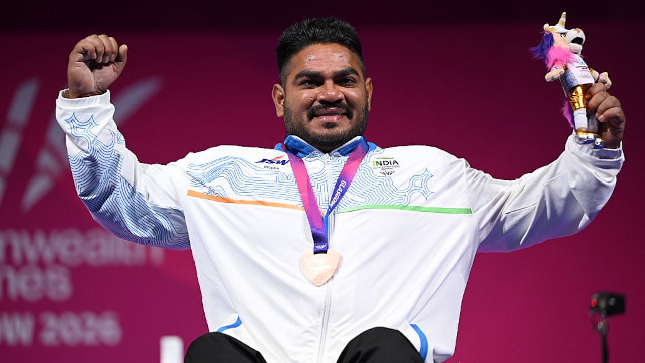Coach Jitender Pal Singhs Priceless Reaction After Jhandu Kumars Bronze At CWG