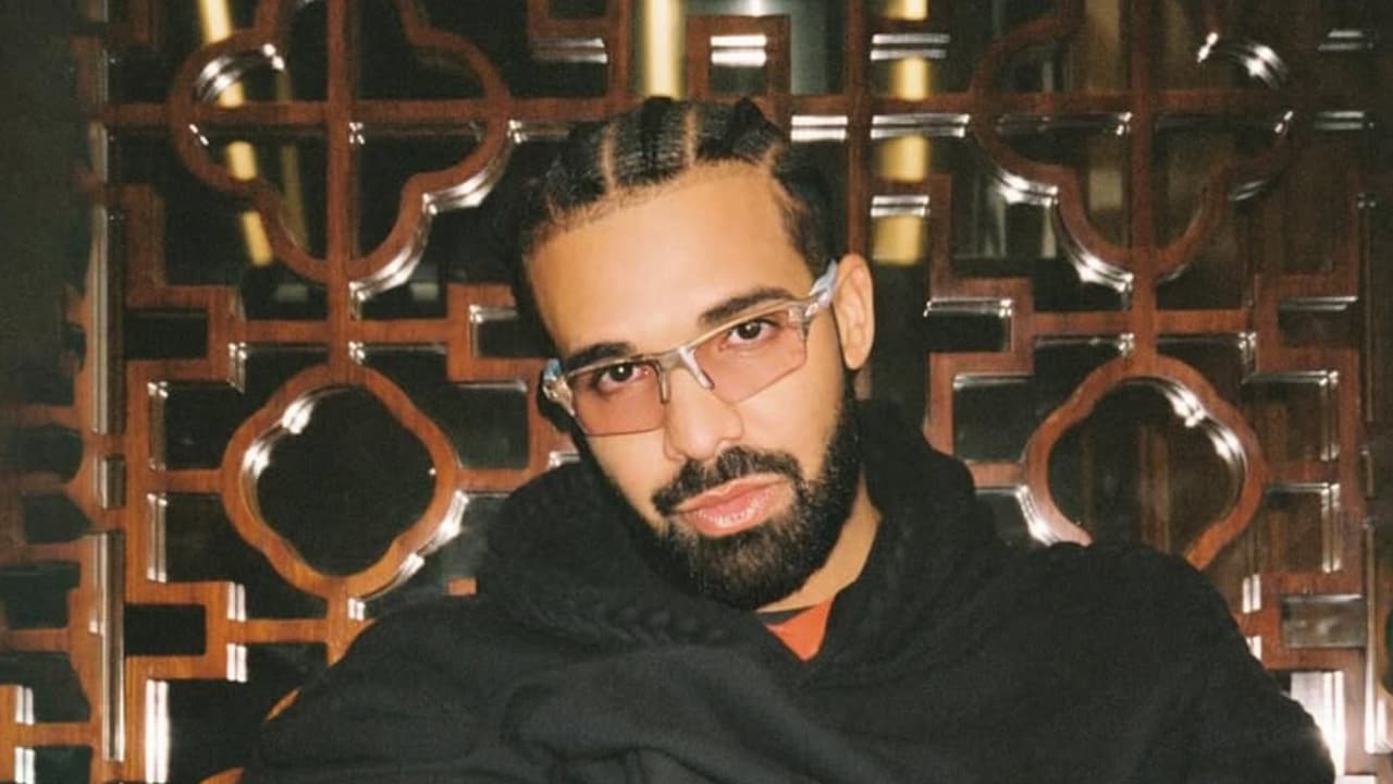 Drake Calls Out Kai Cenat For Not Sending Him $550 Vivet Streaming Backpack
