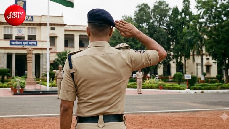 Success Story: सीनियर के ताने, नाकामी और गरीबी...कांस्टेबल से IPS बनने वाले 3 जांबाजों की कहानी