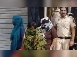 द&zwj;िल्ली में स्पा की आड़ में चल रहा था देह व्&zwj;यापार का धंधा, चार मह&zwj;िलाओं का क&zwj;िया गया रेस्&zwj;क्&zwj;यू