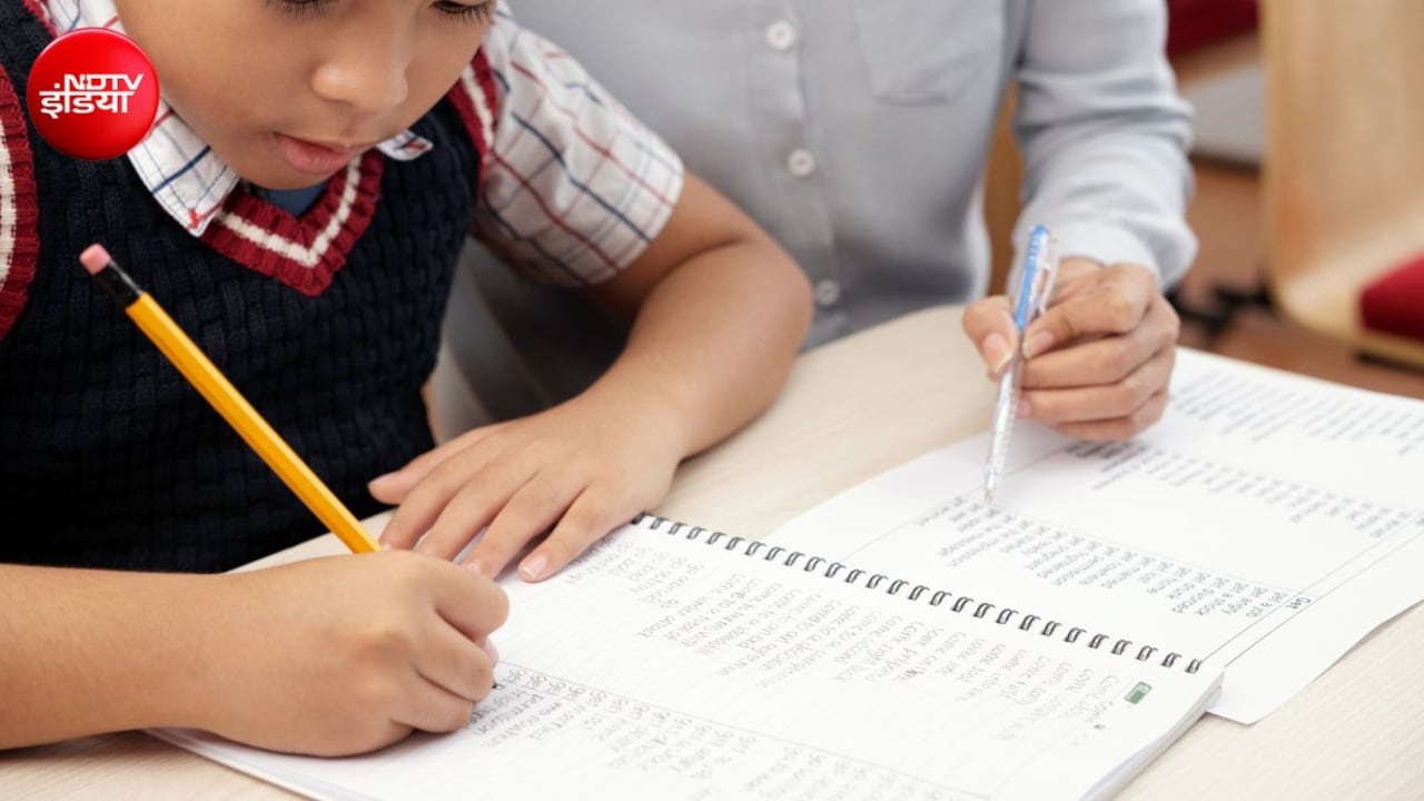 तीसरी भाषा में फेल हुए तो नहीं मिलेगा 10वीं पास का सर्टिफिकेट, CBSE ने बताया नया नियम