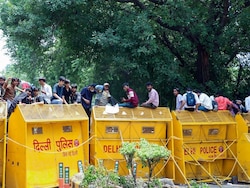 Delhi University Rs 26,000, Allahabad Rs 3,000: Students Question Fee Disparity