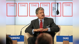 'AI Like Today's Smartphone': Anand Mahindra Weighs In After Palantir CEO Slams Rivals' Token Models