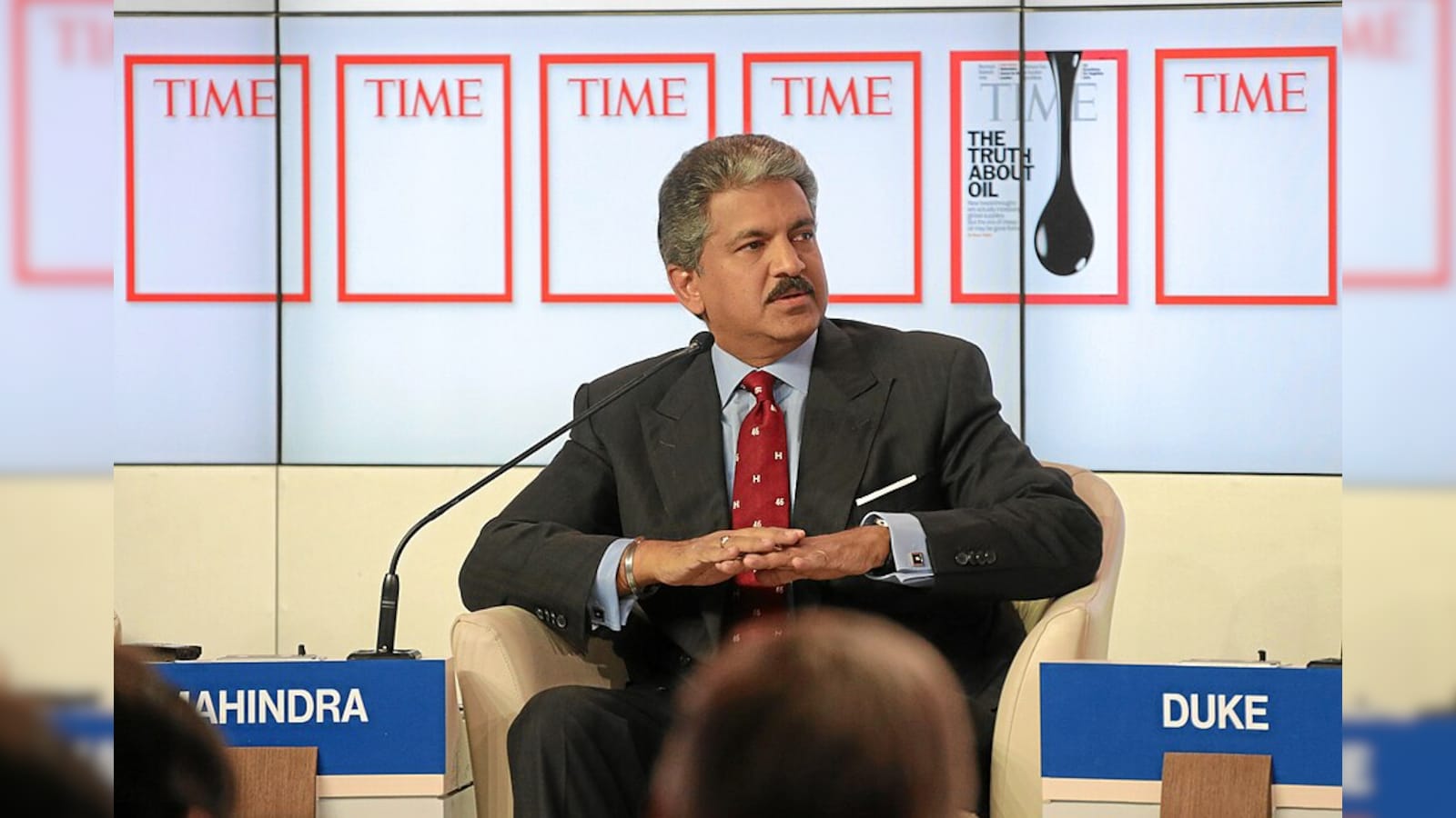 ‘AI Like Today’s Smartphone’: Anand Mahindra Weighs In After Palantir CEO Slams Rivals