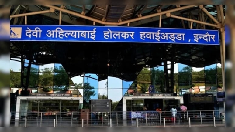 इंदौर से आबू धाबी तक सीधा सफर, सप्ताह में 4 दिन उड़ेगी फ्लाइट; CM आज करेंगे शुभारंभ