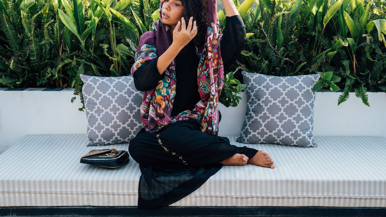 Must-have stoles you can wear throughout the year