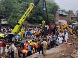 ग्वालियर में 15 फीट ऊंची दीवार गिरी, चाय का ठेला लगाने वाली महिला की मौत; दो लोग घायल