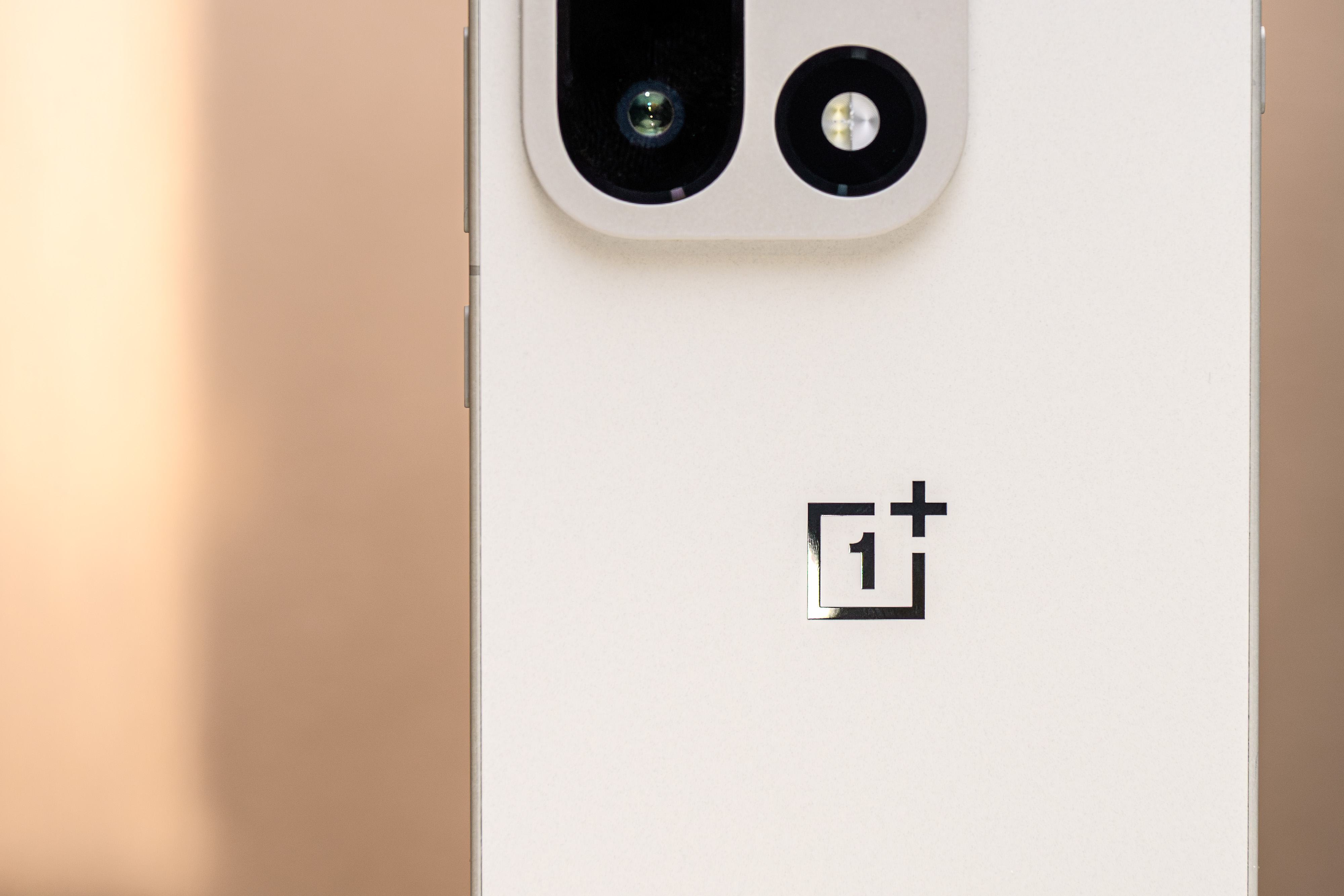 One Plus, Once Popular With Tech Fans, To Shut India Operations In 2027