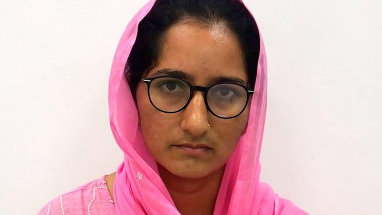 पेपर लीक मामले में 5 हजार की इनामी कोमल मीणा गिरफ्तार, पौरव कालेर गैंग से है कनेक्शन