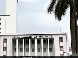 IIT Kharagpur Professor Found Dead Inside Campus, Cops Suspect Suicide