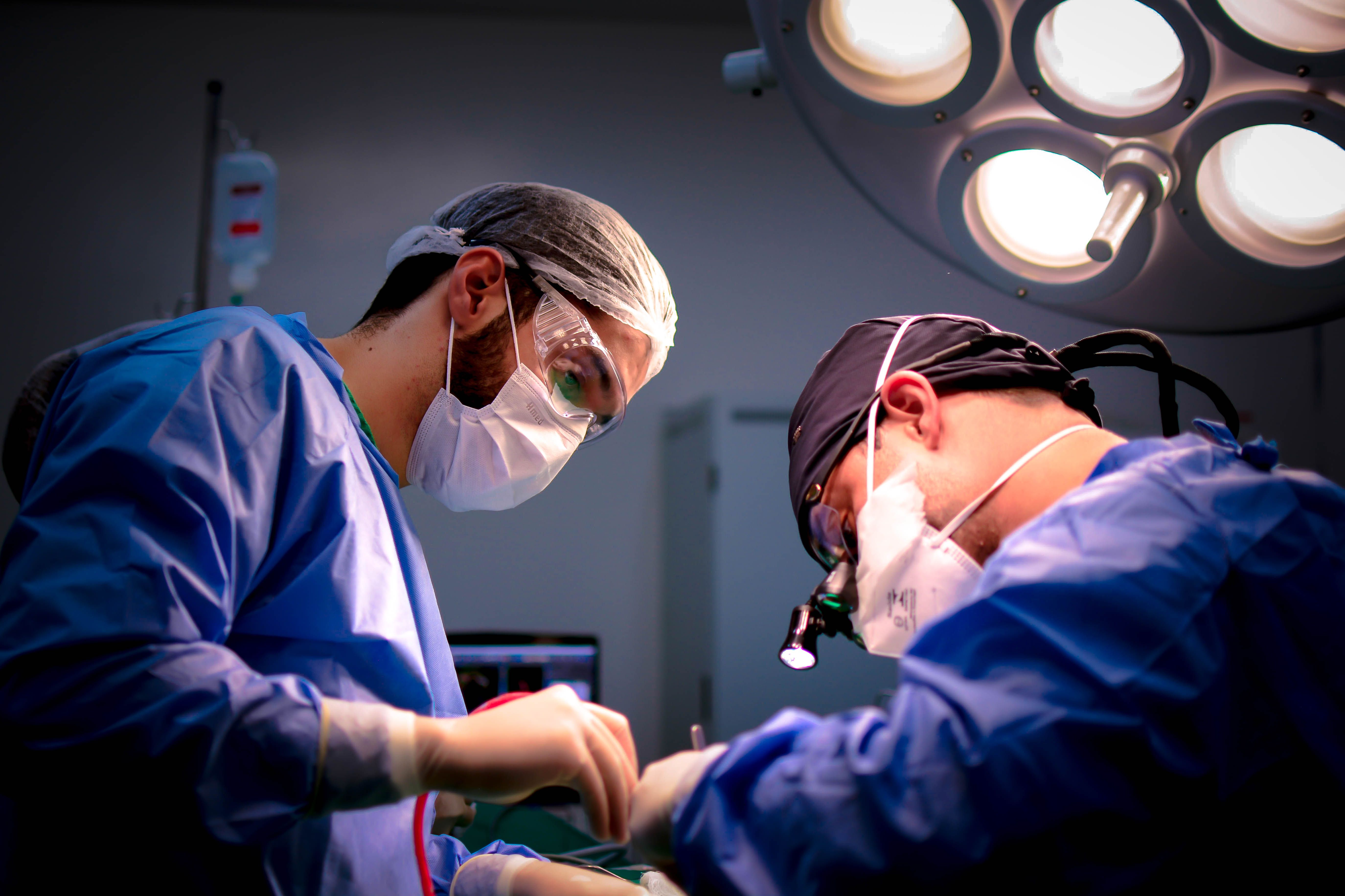 Surgeons In Britain Stopping Operations Midway Amid Sweltering Heatwave