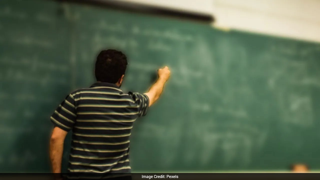 IIT ग्रेजुएट ने कॉलेज लाइफ पर दिया चौंकाने वाला बयान, कहा- 4 साल की डिग्री तय नहीं कर सकती आपका करियर