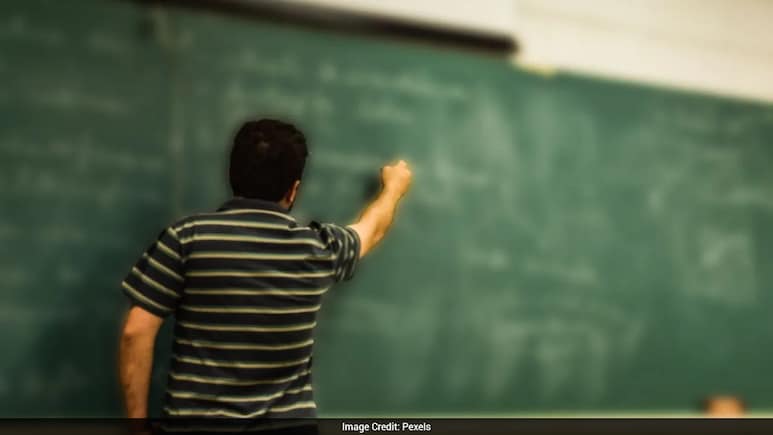 IIT ग्रेजुएट ने कॉलेज लाइफ पर दिया चौंकाने वाला बयान, कहा- 4 साल की डिग्री तय नहीं कर सकती आपका करियर
