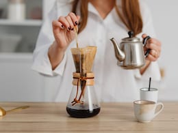 Filtered Coffee May Slow Biological Ageing Better Than Instant Coffee: Study