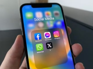 रात 12 बजे के बाद नहीं चलेगा सोशल मीडिया! इस देश की सरकार ने बनाए नए नियम