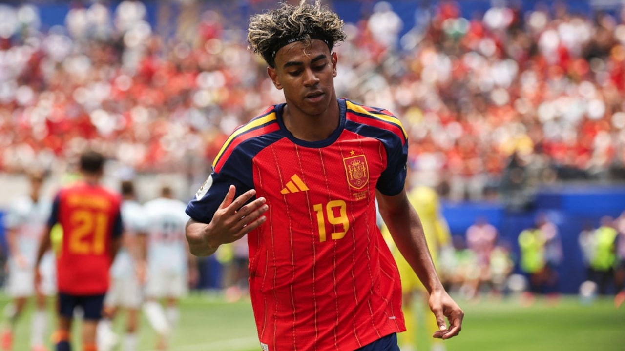 Lamine Yamal Sends Big Message To France Ahead of FIFA World Cup 2026 Semifinal: "Dont Feel Pressure"