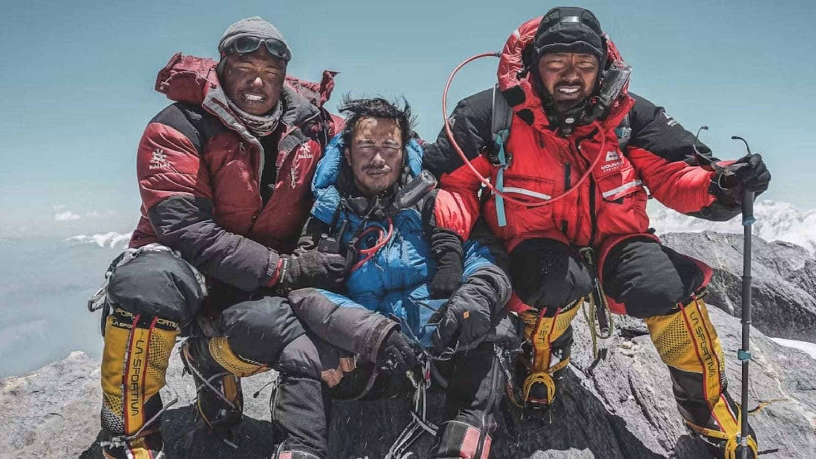 Nirmal Nims Purjas first 8,000-metre summit, Dhaulagiri. Nims is in the middle, with Dawa Sherpa (left) and Krish Thapa (right).