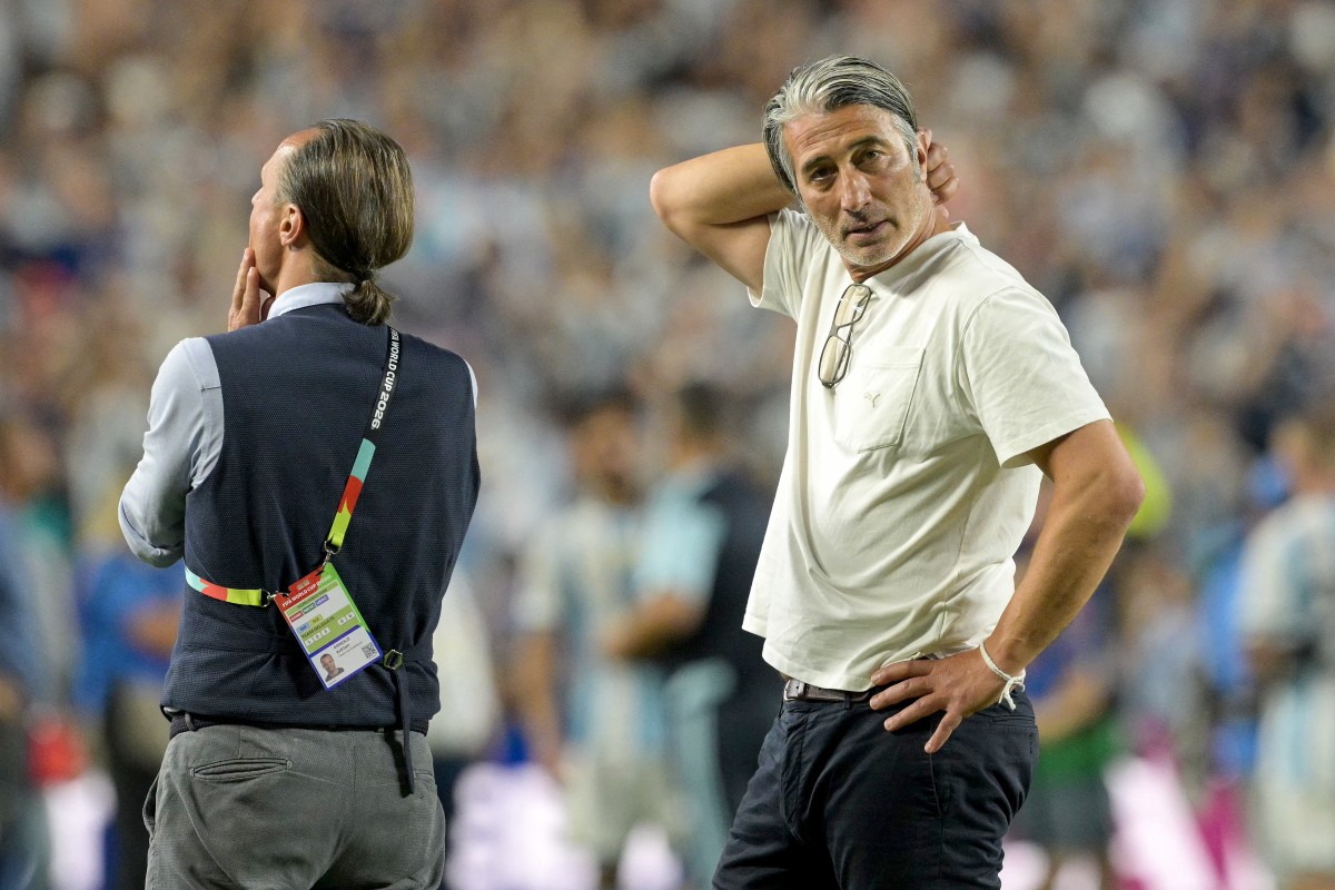 Switzerland coach criticizes referee decision after Argentina’s win