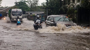 Can AI Help You Beat Mumbai Rains? | Live Flood Alerts & Smarter Routes