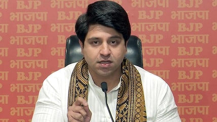 Shehzad Poonawala, BJP's TV Face, Quits Party Citing 'Personal Reasons'