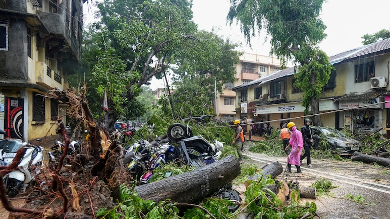 Mumbai Rains: Six Killed, One Injured As Chawl Collapses In Mankhurd