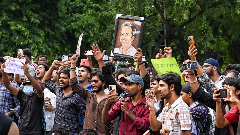 '500 Fake Profiles, 400+ Posts': Maharashtra Cyber Dept Alleges Disinfo Ring During CJP Protests