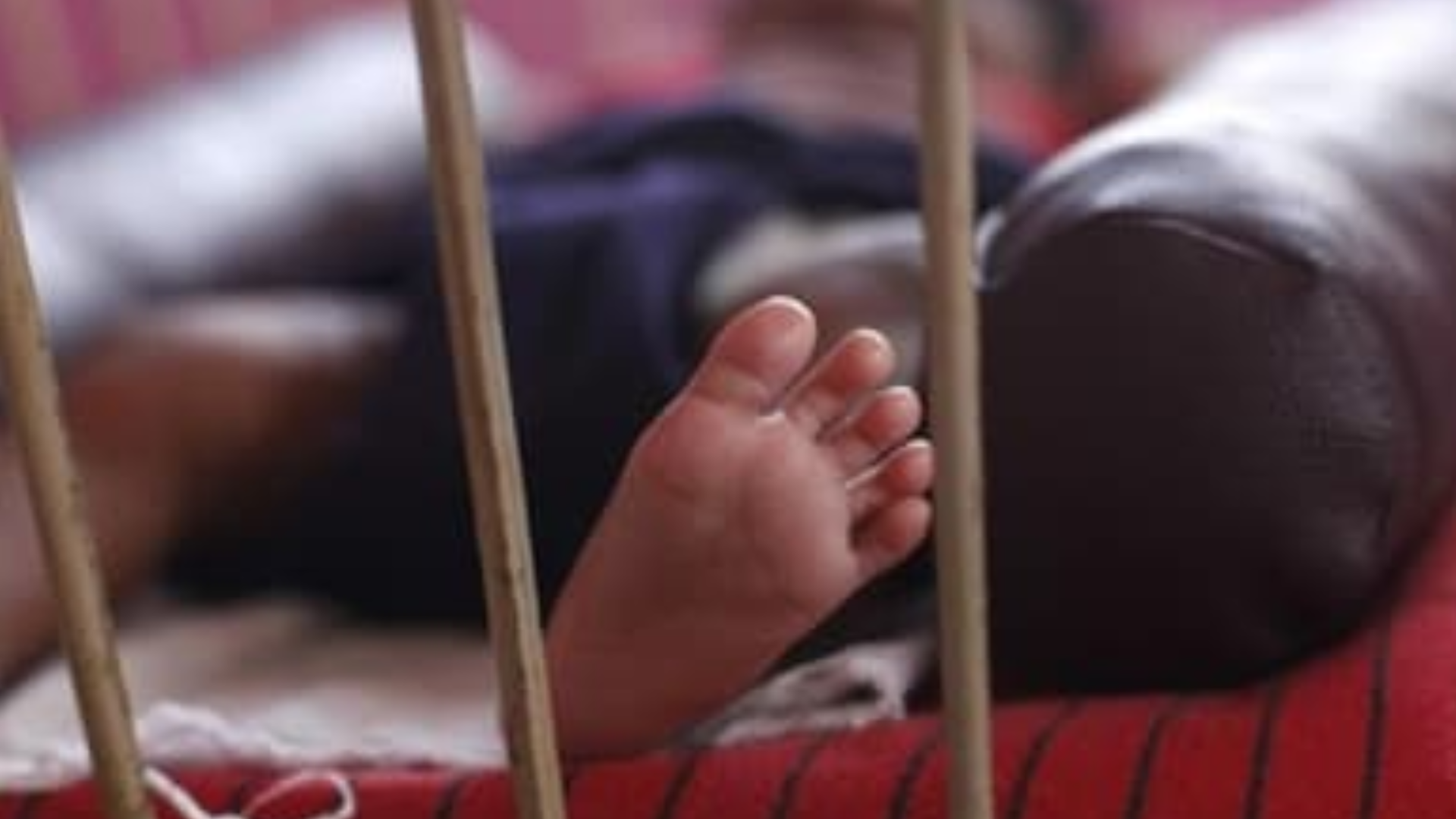 गले में मूंगफली फंसने से 3 साल के बच्चे की मौत, परिवार पर टूटा दुखों का पहाड़; ऐसी स्थिति में क्या करना चाहिए?