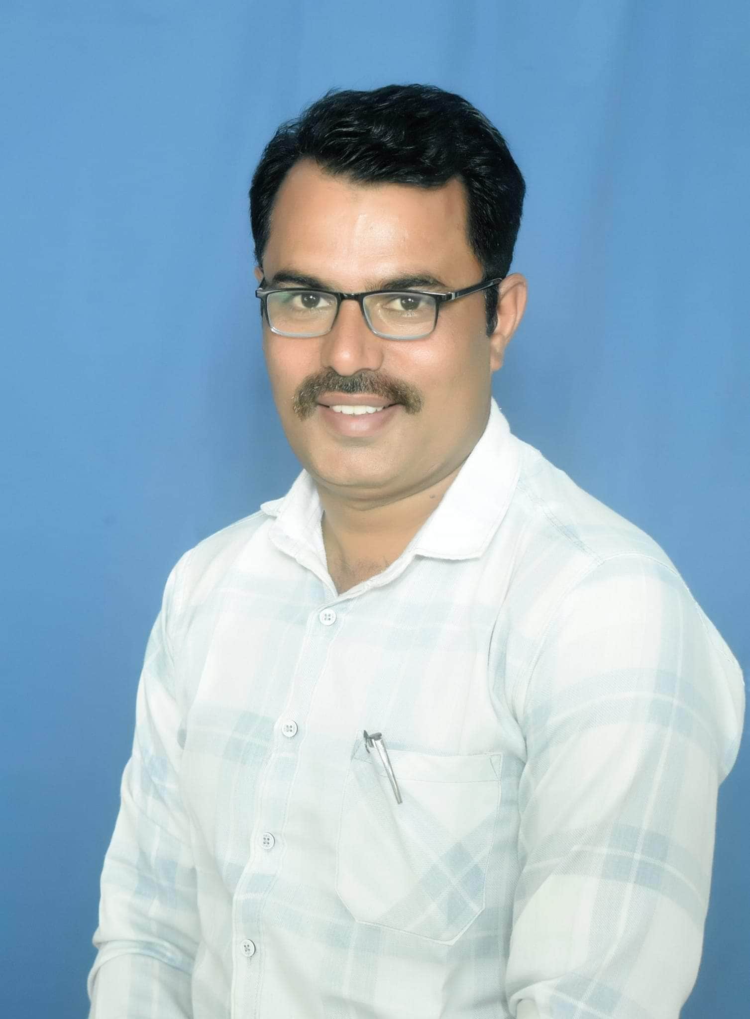 गिरिराज भादाणी