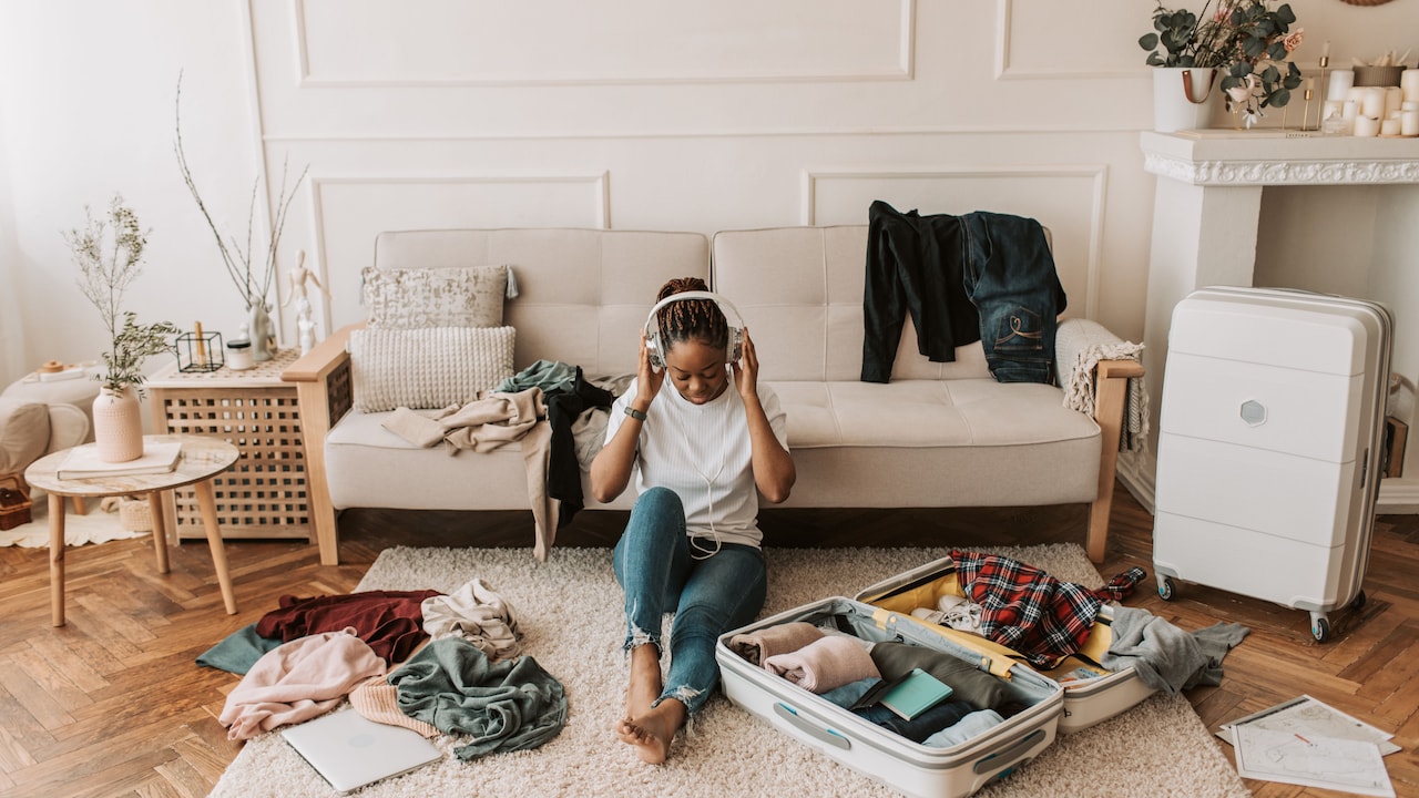 Why Suitcase Wheels Break And What To Check Before Buying Luggage
