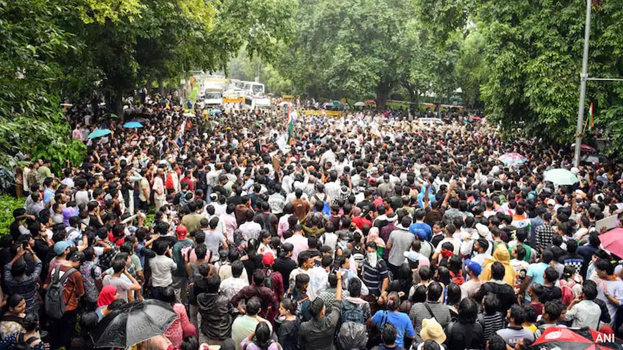 No Legal Action Against CJP Protesters In Delhi, Arrests To Be Reviewed