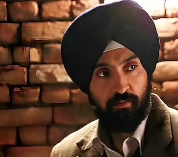 बिना सेंसर सर्टिफिकेट स्ट्रीम हुई &lsquo;सतलुज&rsquo;, Zee5 पर भी हो सकती है कार्रवाई
