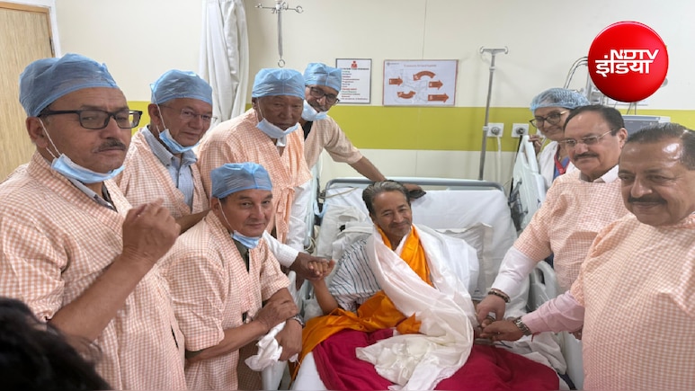 देश में हिंसा न हो; अनशन तोड़ते ही समर्थकों से क्या बोले सोनम वांगचुक, PM मोदी ने कहा सेहत का रखें ध्यान
