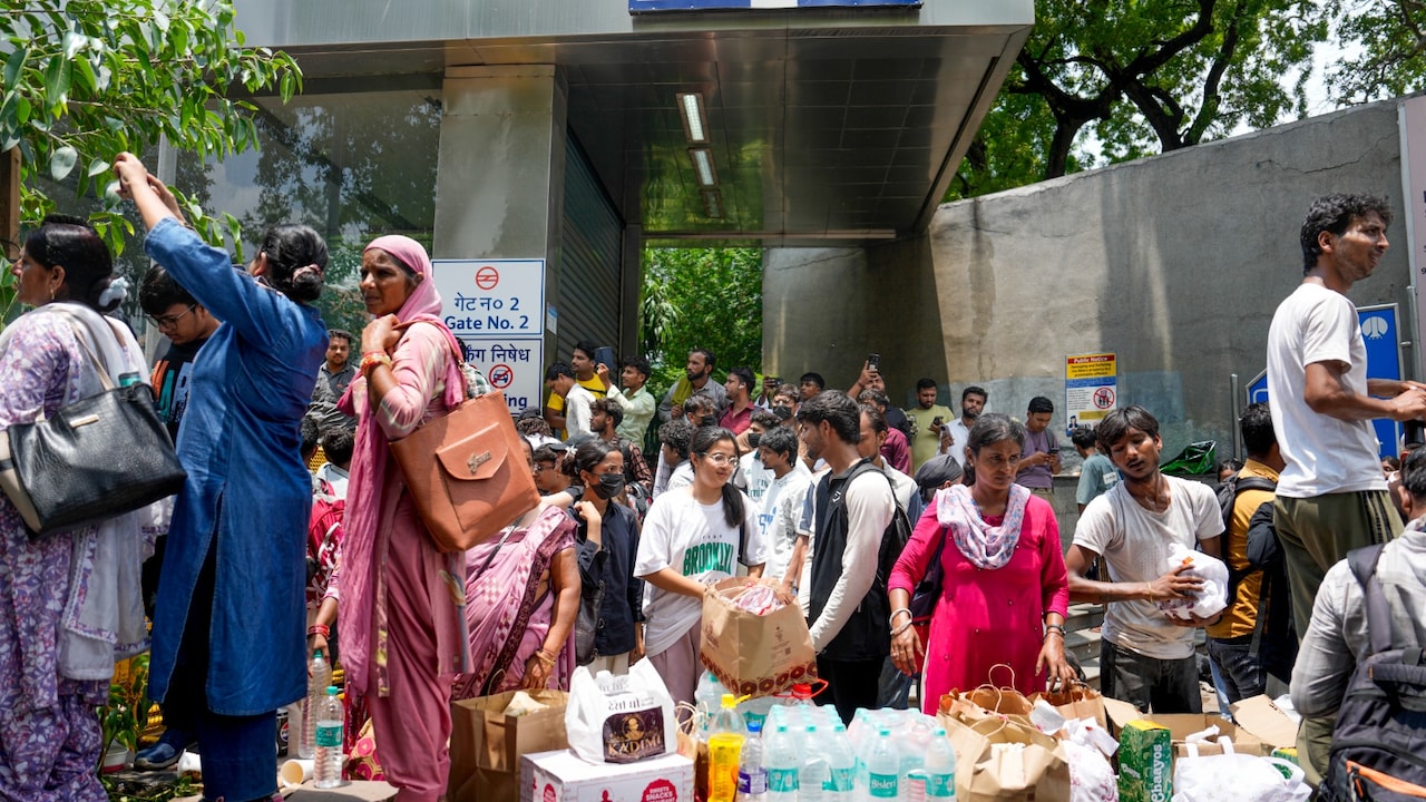 Delhi Metro Closed Delhi Metro Closed