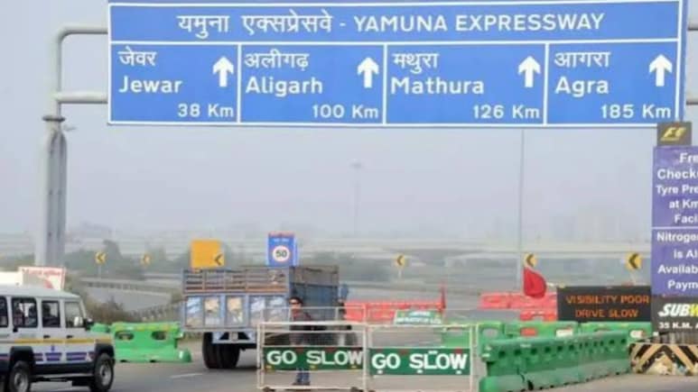 यमुना एक्सप्रेस वे टोल पर किसानों को फ्री निकलने की बनी सहमति, 9 जुलाई को होगा अंतिम फैसला, जानें किन किसानों को होगा फायदा