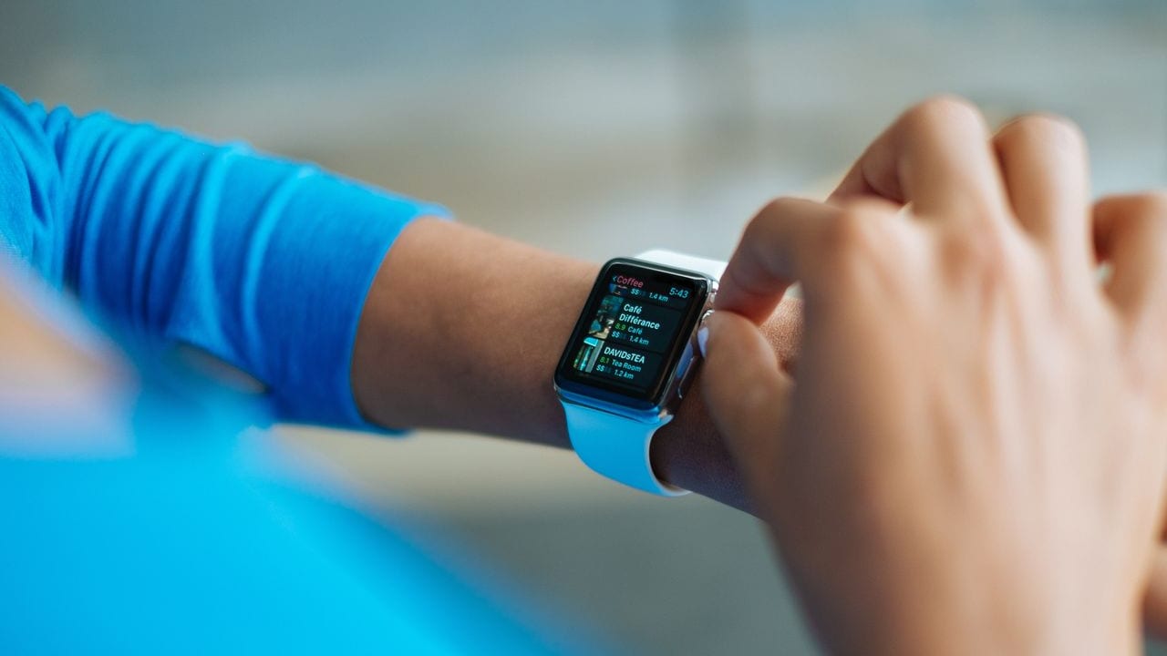 Different ways to use the built-in GPS in your smartwatch