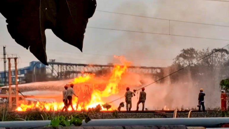 West Bengal: Massive Fire Breaks Out At Haldia Refinery, Several Workers Injured