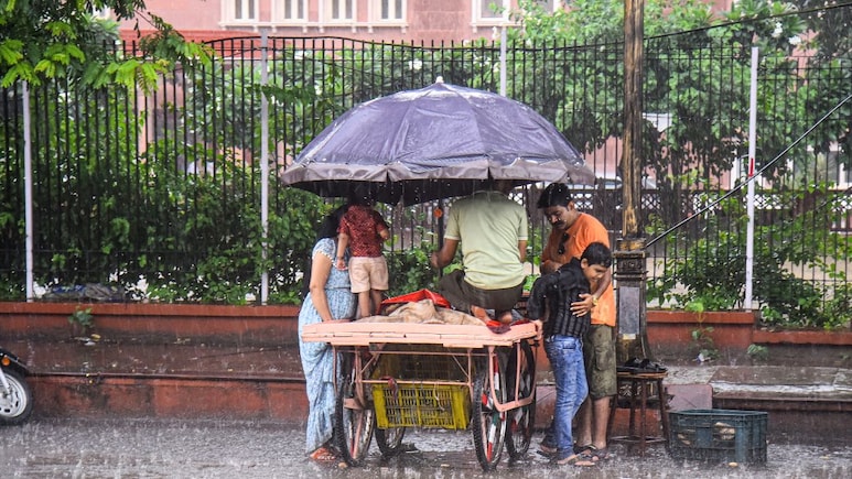 राजस्&zwj;थान में आज से बदल जाएगा मौसम, जयपुर और कोटा में जोरदार बार&zwj;िश; IMD की नई भविष्यवाणी &nbsp;