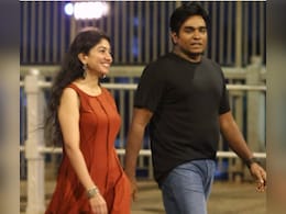 Viral Pics: Sai Pallavi And Vijay Sethupathi Shoot On Kolkata's Iconic Howrah Bridge For Mani Ratnam's Film