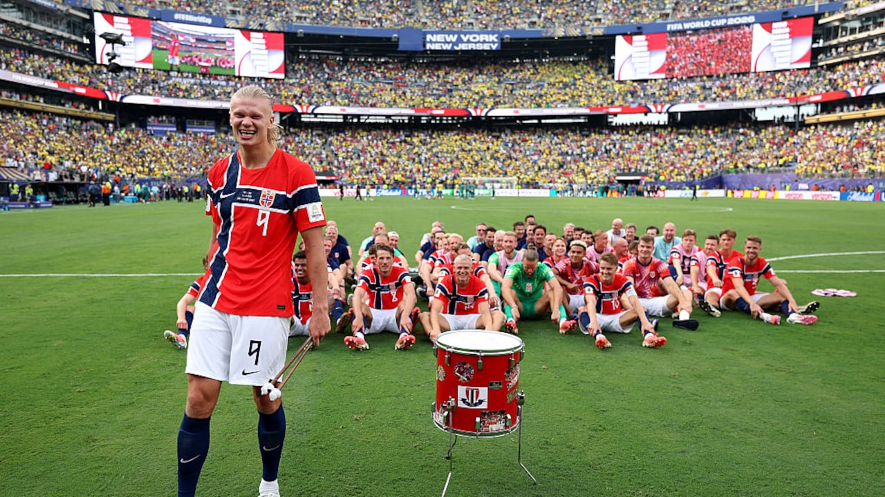 Erling Haaland Leads The "Viking Row" Celebrations As Norway March Into FIFA World Cup Quarterfinals