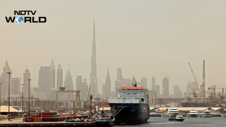 ईरान के चलते UAE शिफ्ट कर रहा अपना बंदरगाह? अथाह पैसे से बन रहा ये नया पोर्ट