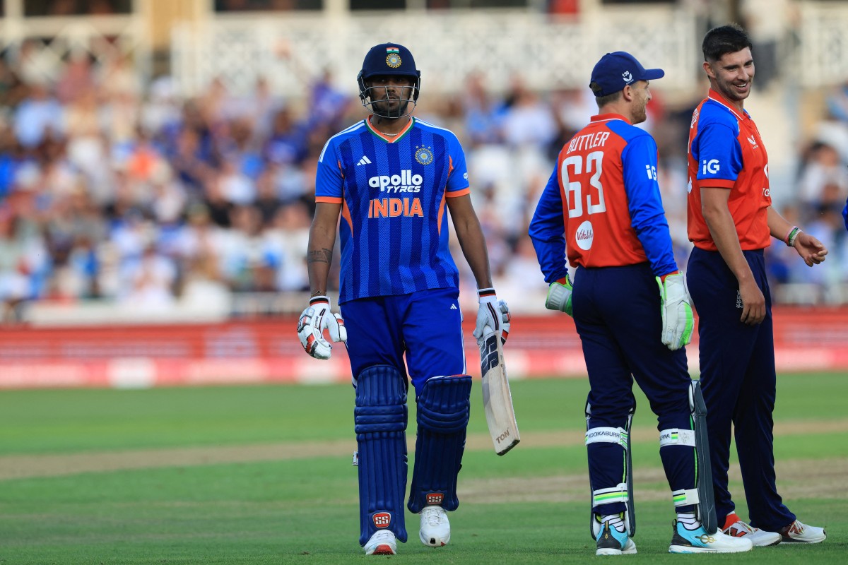 "Are You Serious?" Gambhir Blasted Over 'Harshit' Batting Call In Record Loss