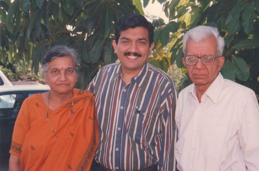 Exclusive: Sanjeev Kapoor Reveals How His Parents Helped Him Become Top Chef