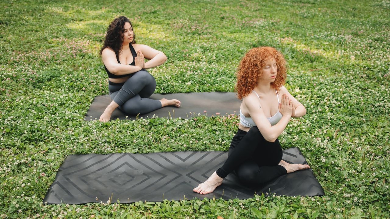 Best Anti-Slip Yoga Mats For Indoor Rainy Season Workouts Best Anti-Slip Yoga Mats For Indoor Rainy Season Workouts