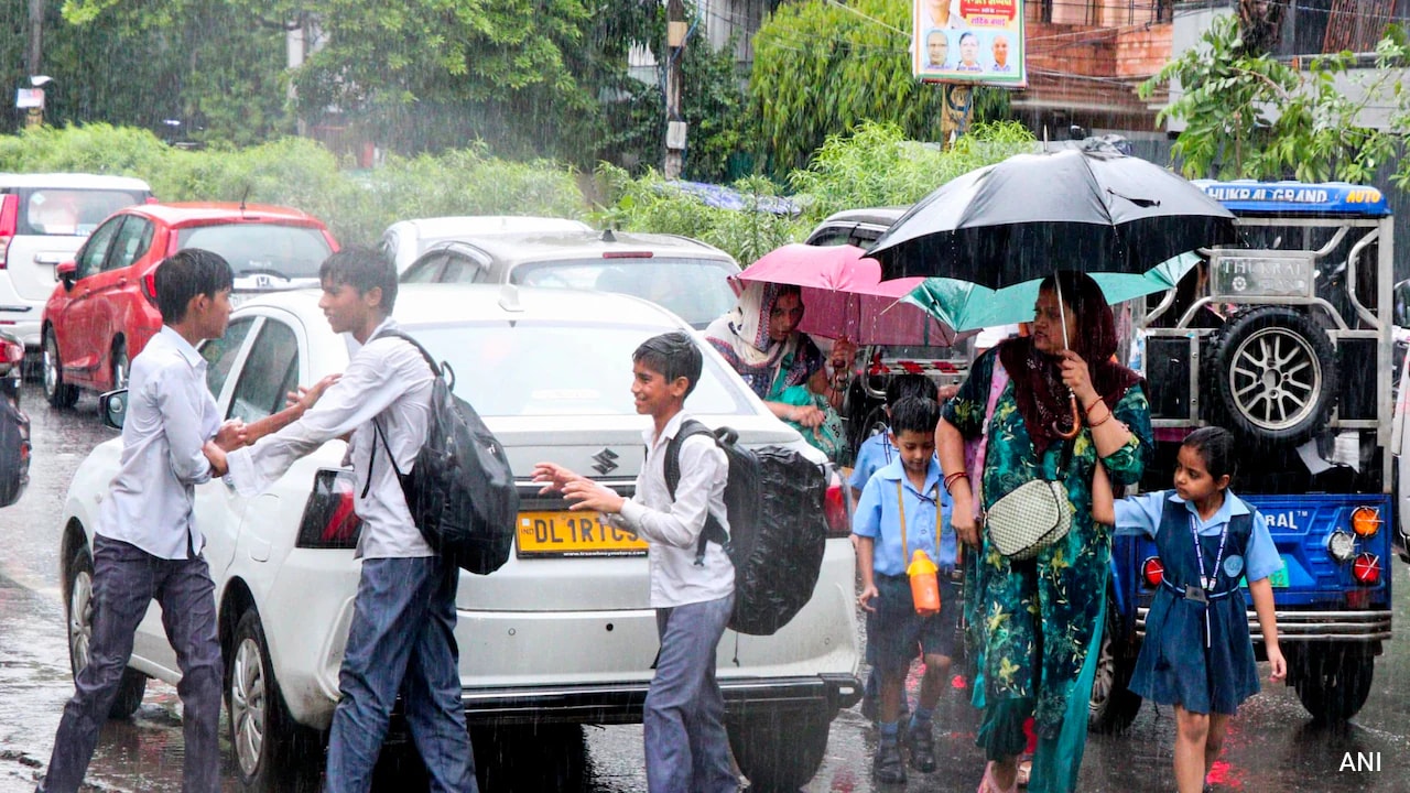 Weather LIVE Updates: Heavy Rain Causes Traffic Jams, Waterlogging In Delhi