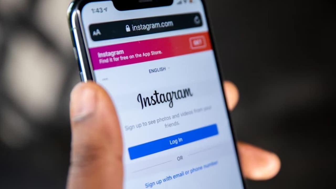 Instagram अकाउंट खतरे में? कोई भी बना सकता है आपकी तस्वीरों से AI फोटो, तुरंत बदलें यह सेटिंग