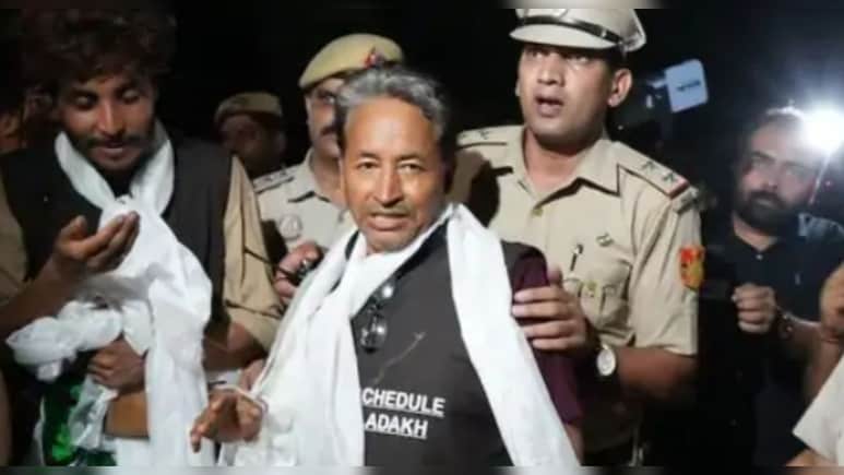 सोनम वांगचुक जेल में भी नहीं बैठे थे शांत, 6 ड&zwj;िग्री की ठंड से हुए परेशान तो बैरक गर्म रखने का बनाया डिजाइन