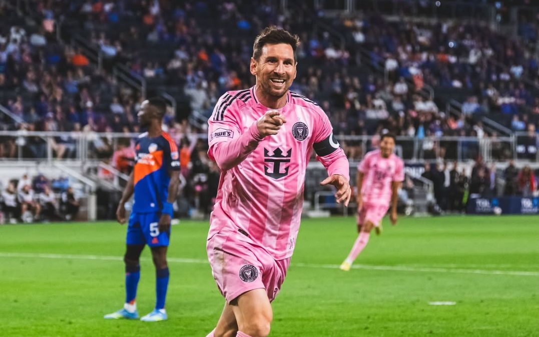 What Does Football Star Lionel Messi Eat To Stay Fit At 39?
