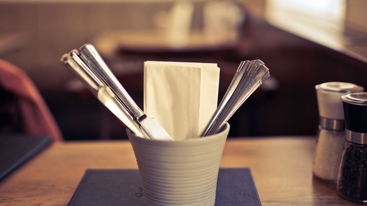 Best Spoon Stand For Kitchen Organisation