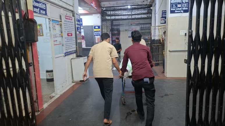 सेल्फी ले रहे दोस्तों को डंपर ने रौंदा, 5 की मौत; एमपी में NH-45 पर भीषण सड़क हादसा